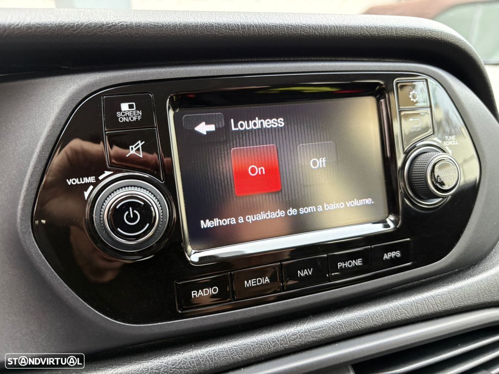 Fiat Tipo 1.3 M-Jet Lounge Tech J17 - 18