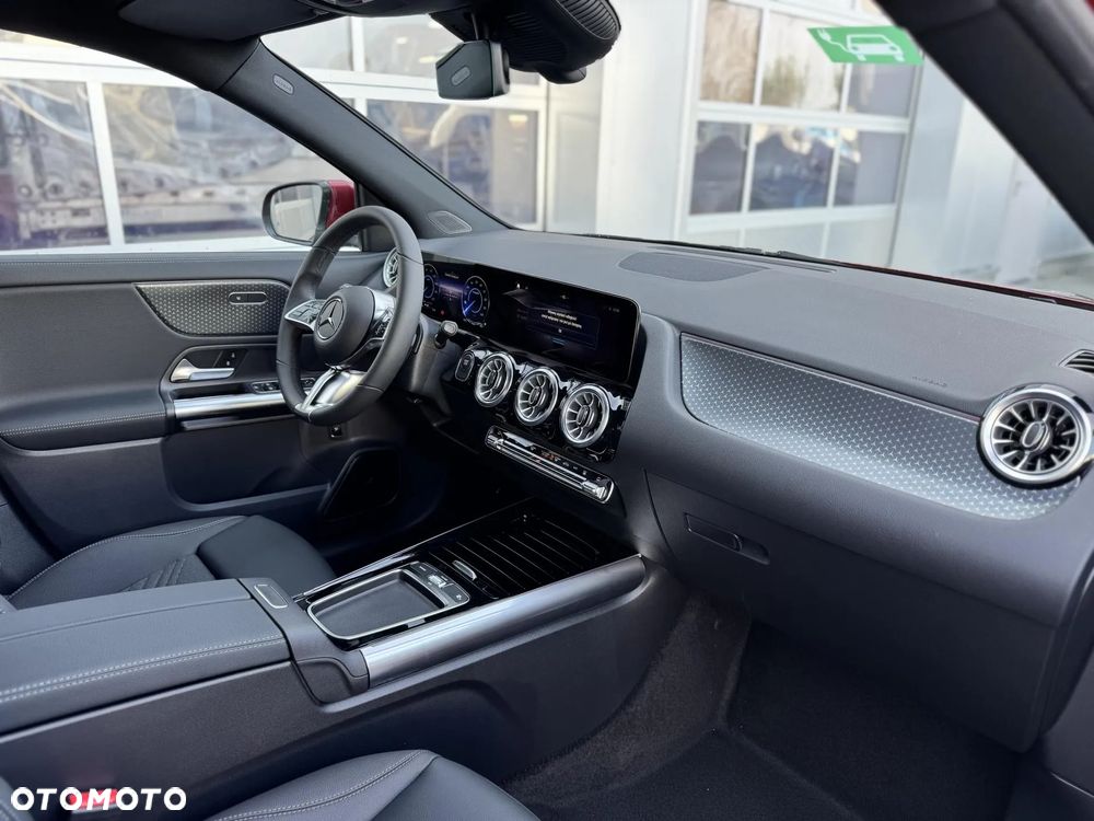 Mercedes-Benz EQA 250+ 70.5kWh Progressive - 17