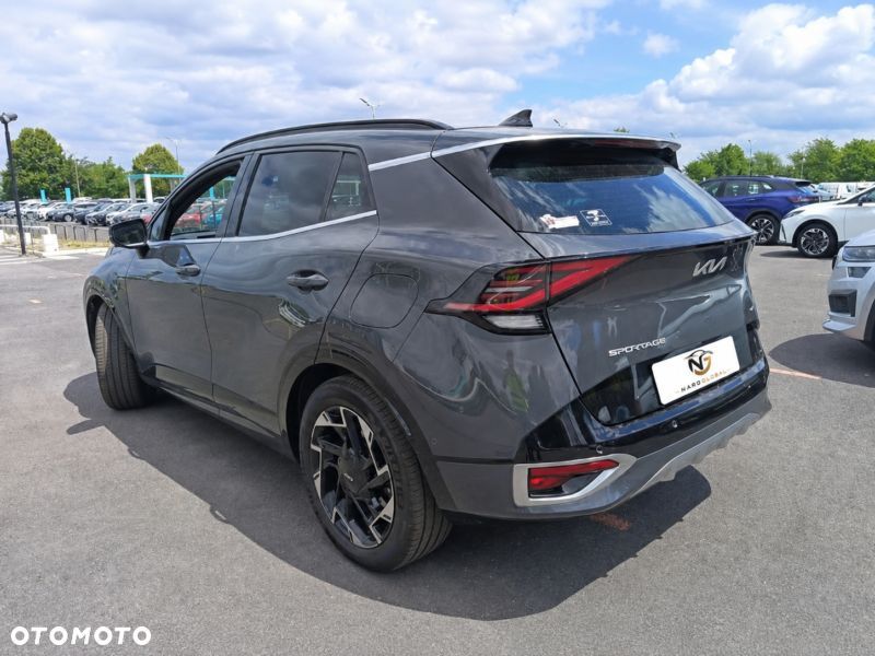 Kia Sportage 1.6 T-GDI AWD Paket GT-Line - 4