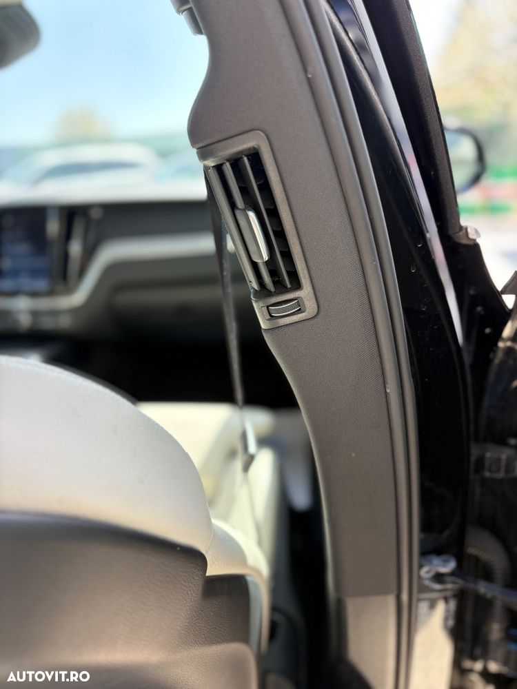 Volvo XC 60 D4 AWD Inscription - 14