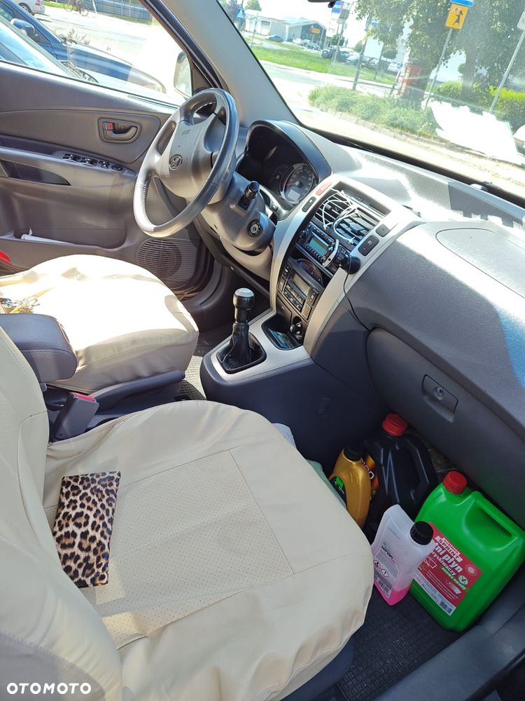 Hyundai Tucson 2.0 Active / Style - 2