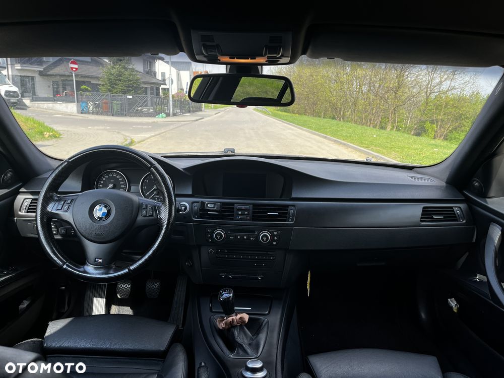 BMW Seria 3 325i - 6