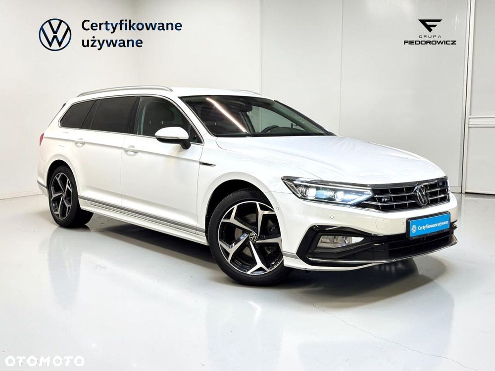 Volkswagen Passat - 15