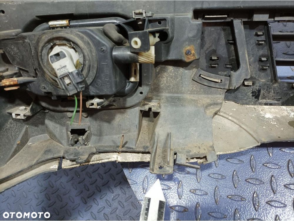 MERCEDES C W203 LIFT ZDERZAK PRZÓD PRZEDNI 723 - 15