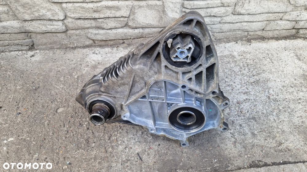 BMW X6 E71 REDUKTOR SKRZYNI BIEGÓW 7610586 - 1