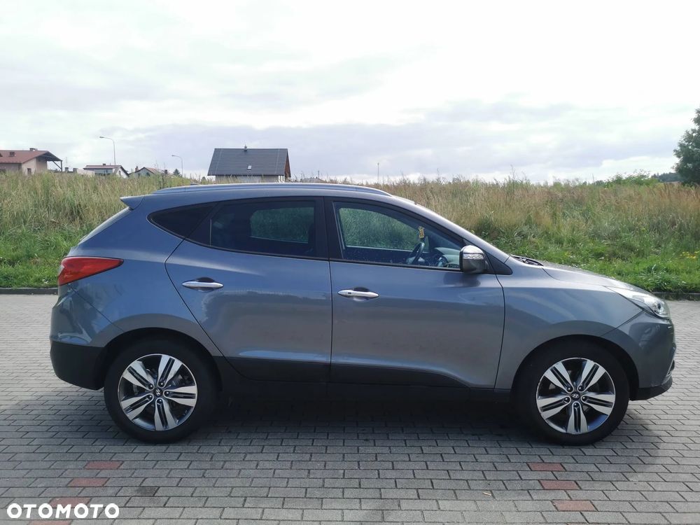 Hyundai Tucson 2.0 CRDI 4WD Automatik Premium - 7