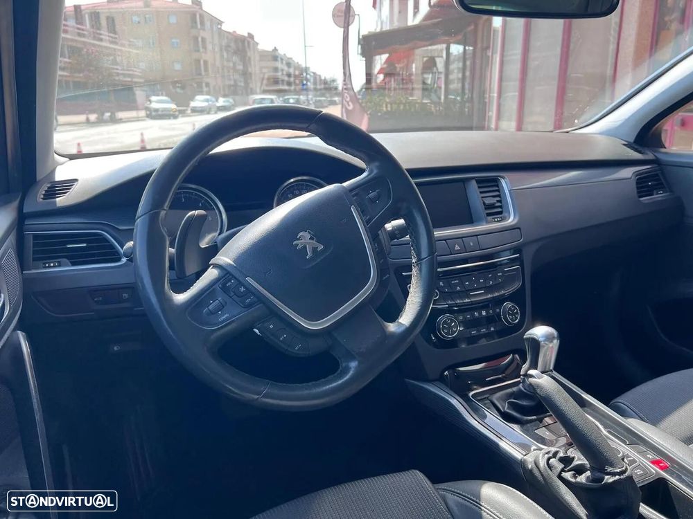 Peugeot 508 SW - 11