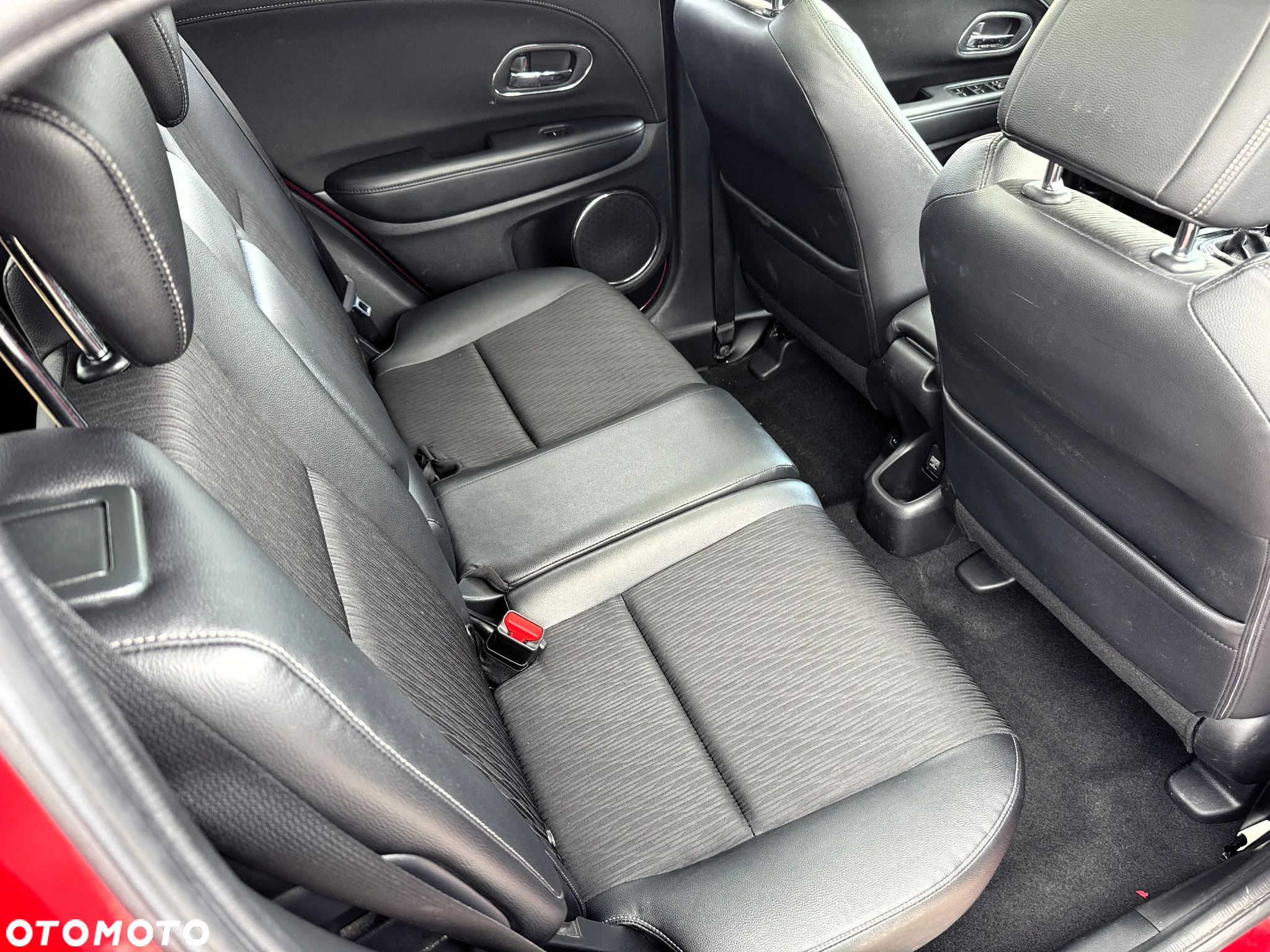Honda HR-V 1.6 i-DTEC Elegance - 8