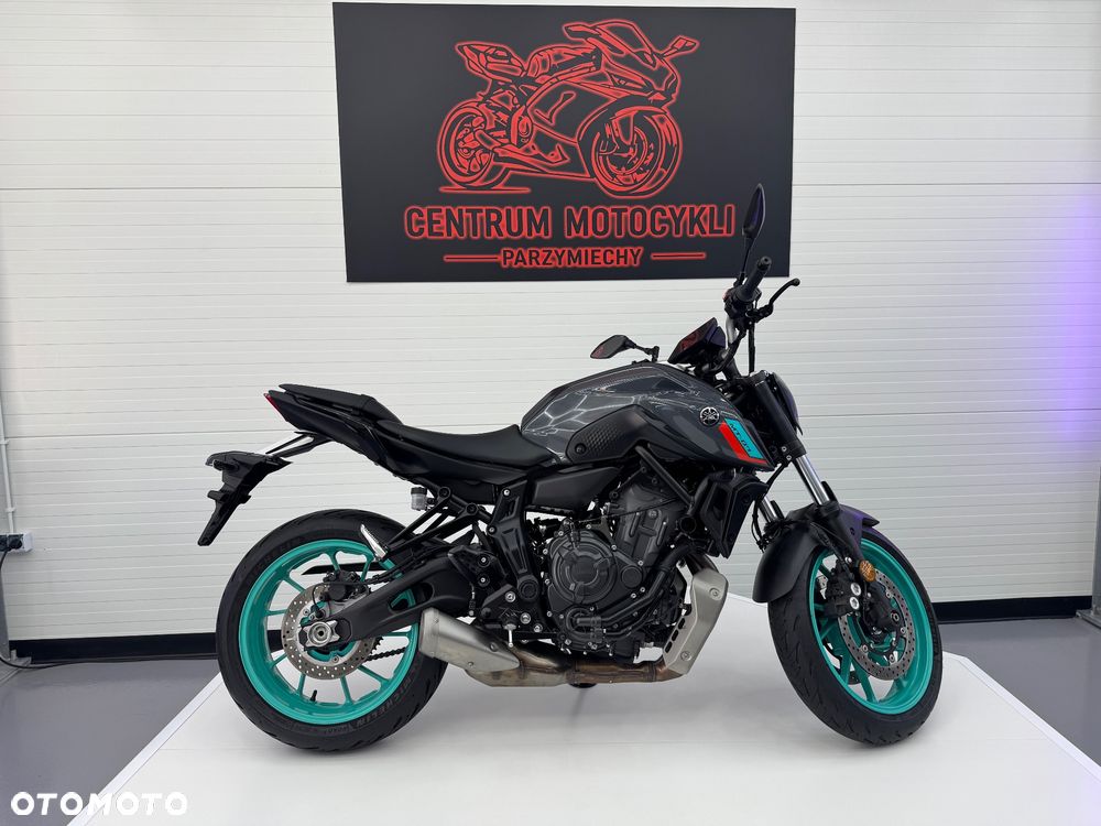 Yamaha MT - 2