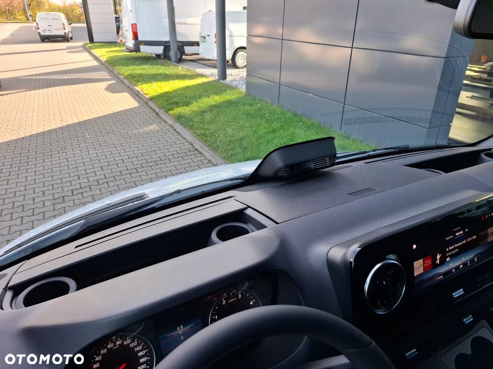 Mercedes-Benz Sprinter 319 CDI Podwozie PRO długie 4325 mm - 32