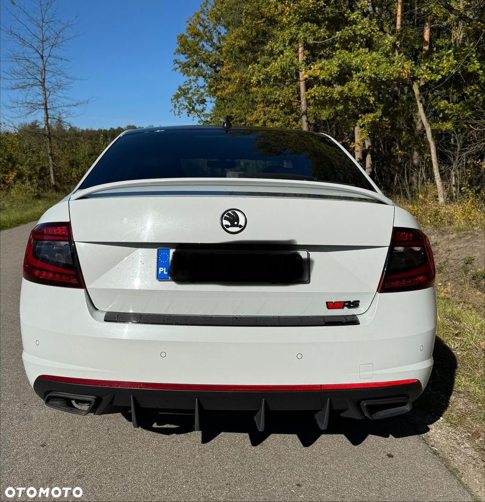 Skoda Octavia 2.0 TDI RS DSG - 3