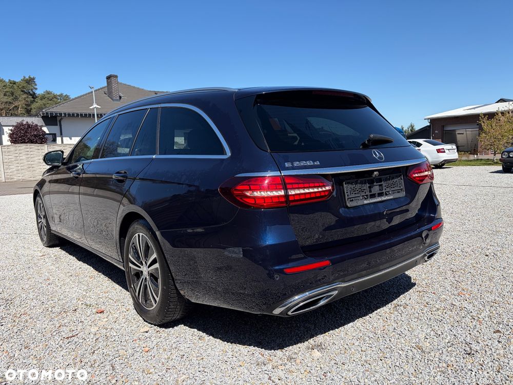 Mercedes-Benz Klasa E 220 d 9G-TRONIC - 8