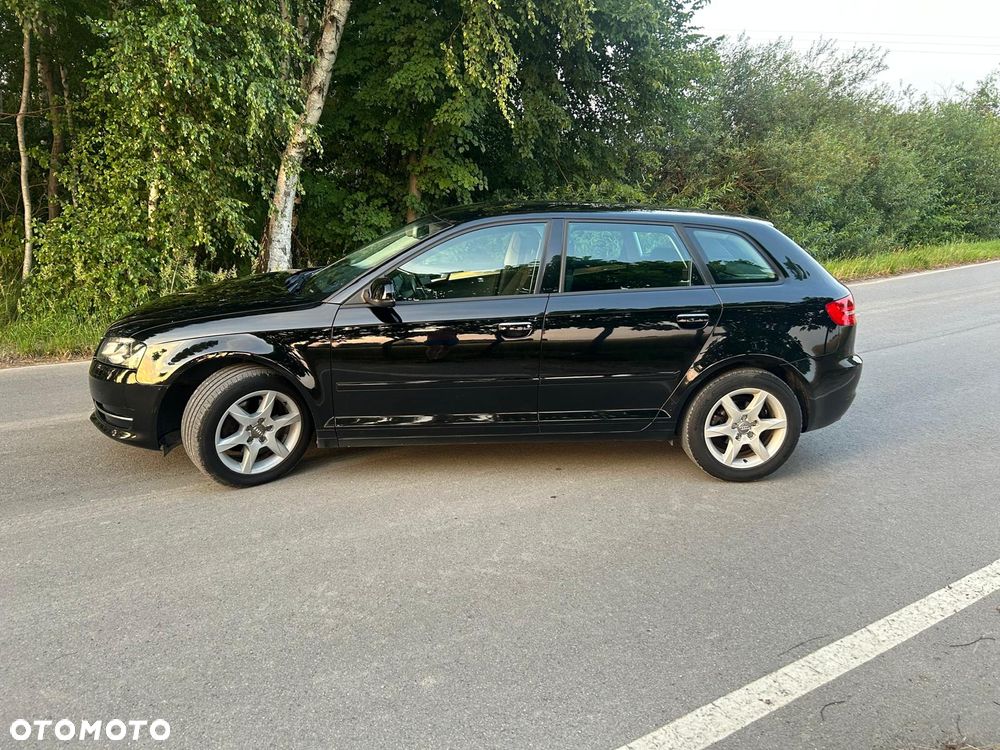 Audi A3 Sportback 2.0 TDI DPF Ambition - 4