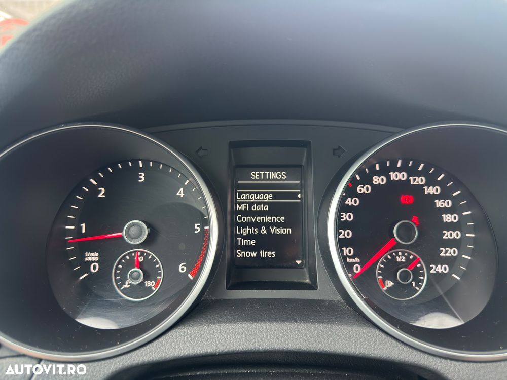 Volkswagen Golf 1.6 TDI DPF move - 26