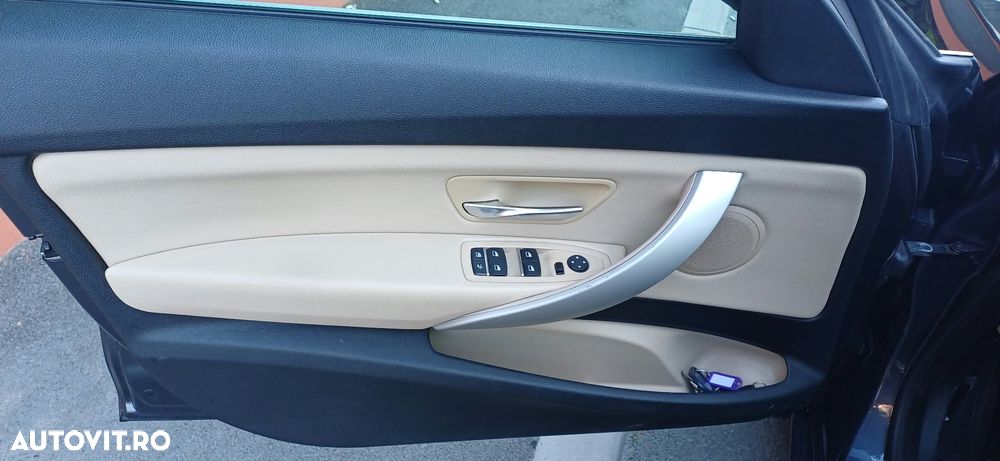 BMW 3 Series 2017 photo 3