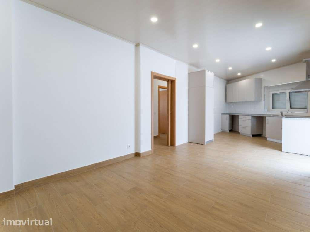 Moradia Geminada Nova Térrea com 3 Quartos em Benedita, Alcobaça. - Grande imagem: 4/45