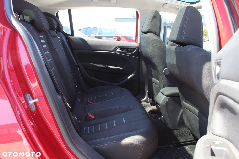 Peugeot 308 2.0 HDi Allure - 26