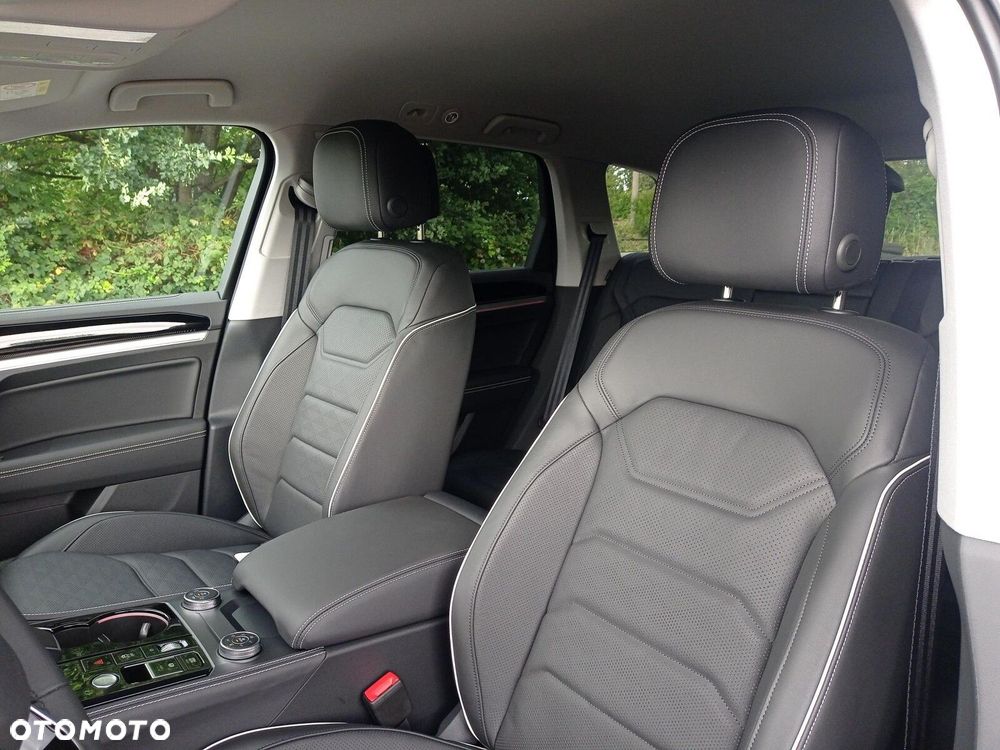 Volkswagen Touareg 3.0 V6 TDI 4Motion Elegance - 11