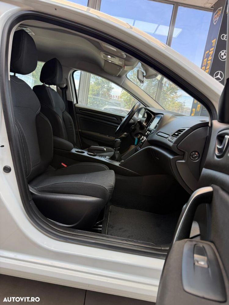 Renault Megane - 14