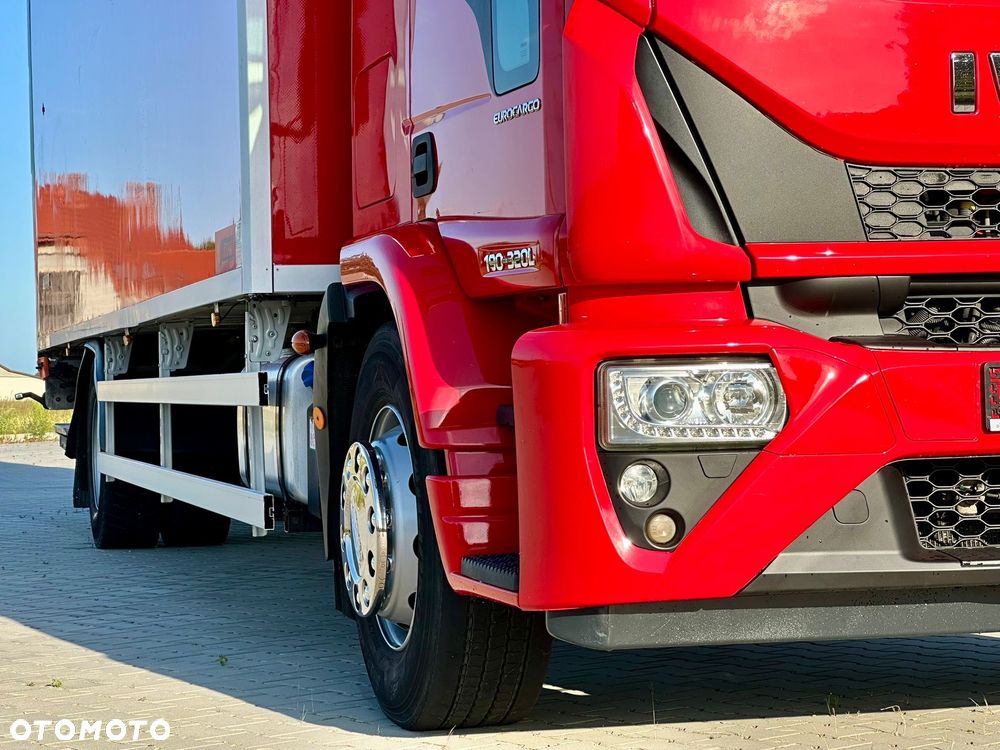 Iveco EUROCARGO 180-320 / CHŁODNIA / WINDA / 21 PALET / 8.5 M DŁUGOŚCI / CARRIER / SYPIALKA / EURO 6 - 17