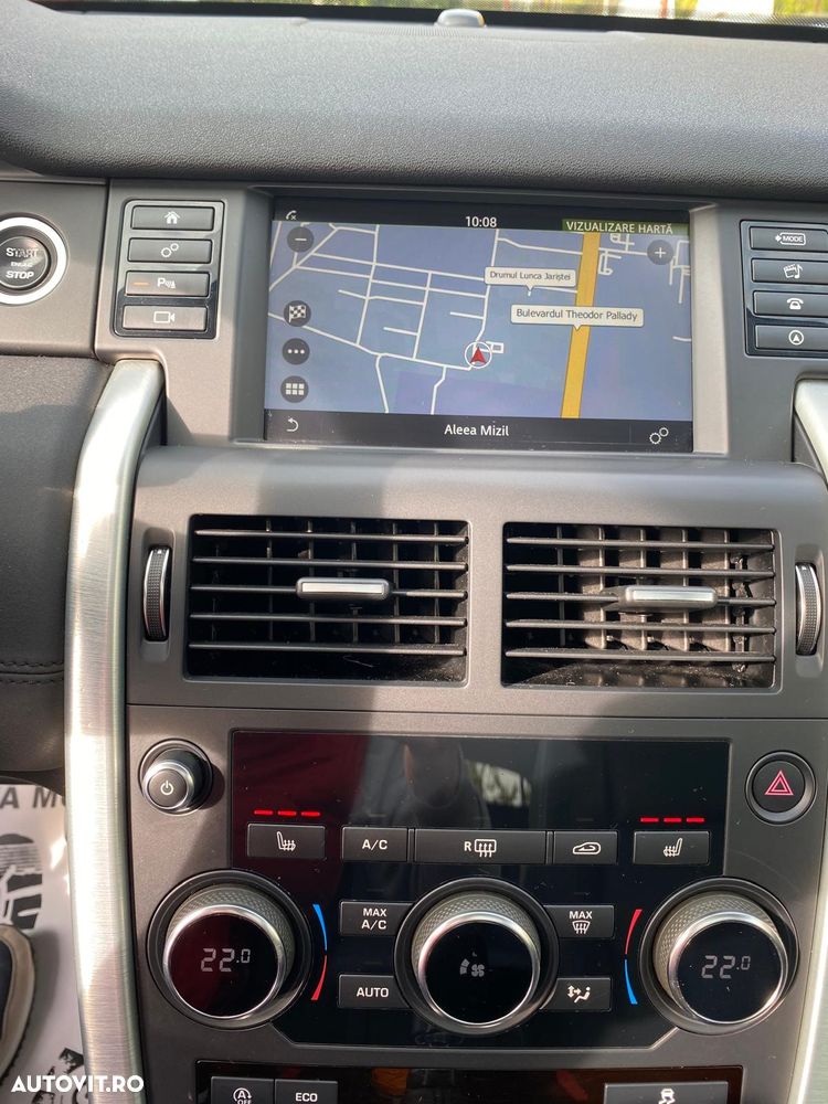 Land Rover Discovery Sport - 19