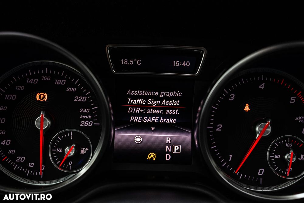 Mercedes-Benz GLE 350 d 4Matic 9G-TRONIC AMG Line - 24