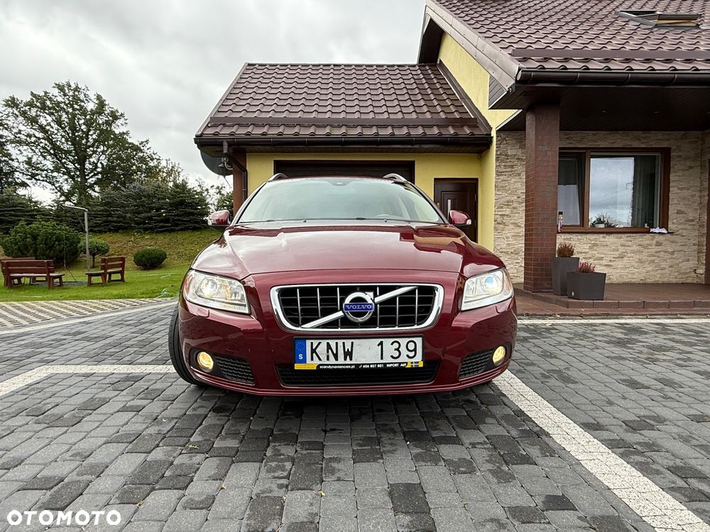 Volvo V70 2.0 Momentum - 9