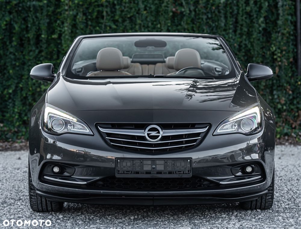 Opel Cascada 1.4 T Cosmo S&S - 12