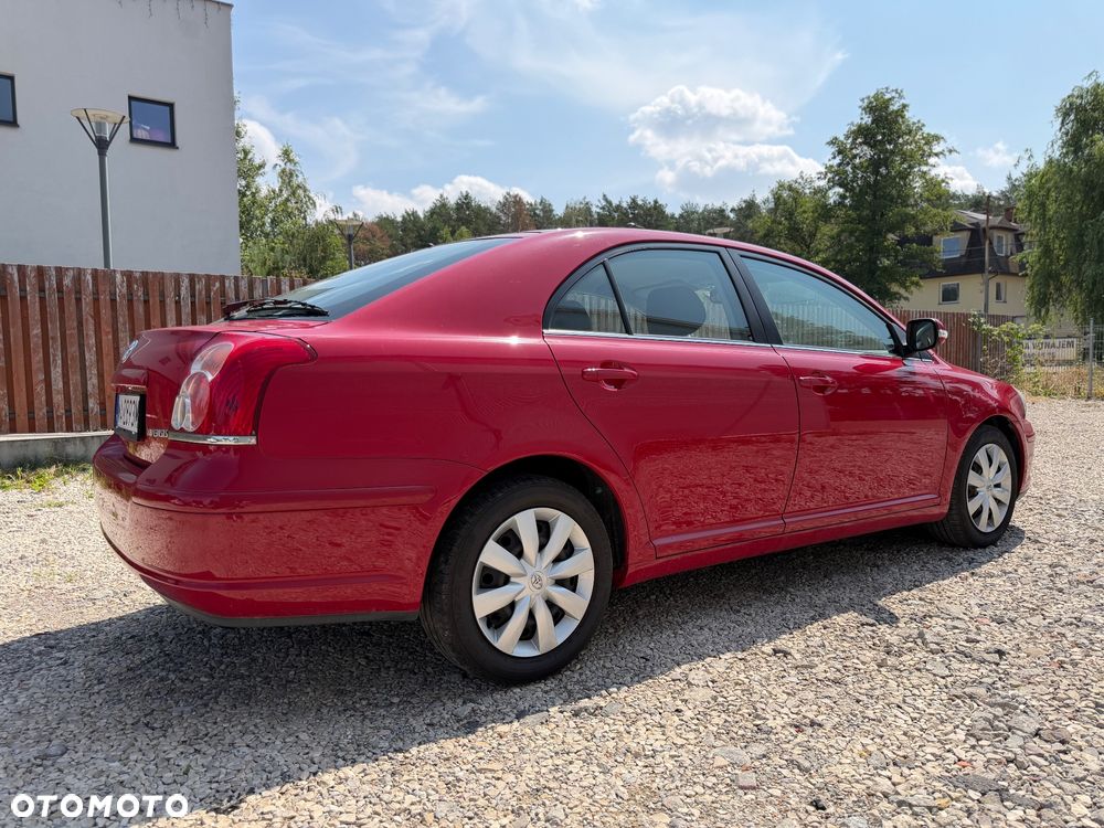 Toyota Avensis 2.0 VVT-i Sol - 7
