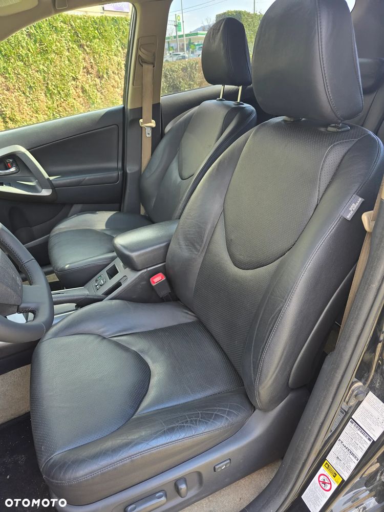 Toyota RAV4 2.2 D-4D 4x4 Automatik Executive - 15