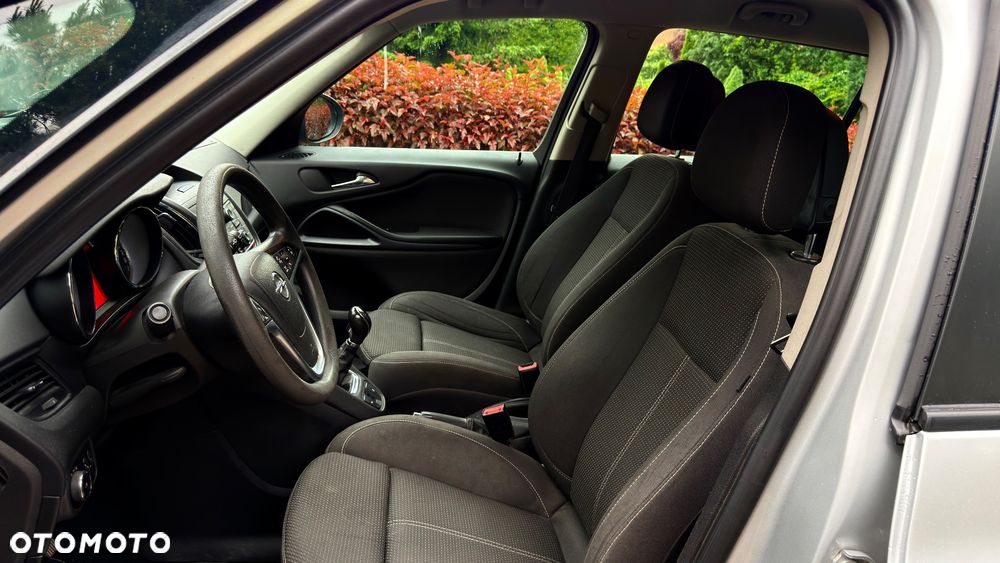 Opel Zafira Tourer 2.0 CDTI Style - 23