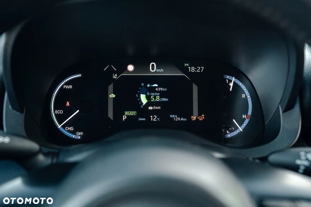 Toyota Yaris Cross Hybrid 1.5 Comfort - 24