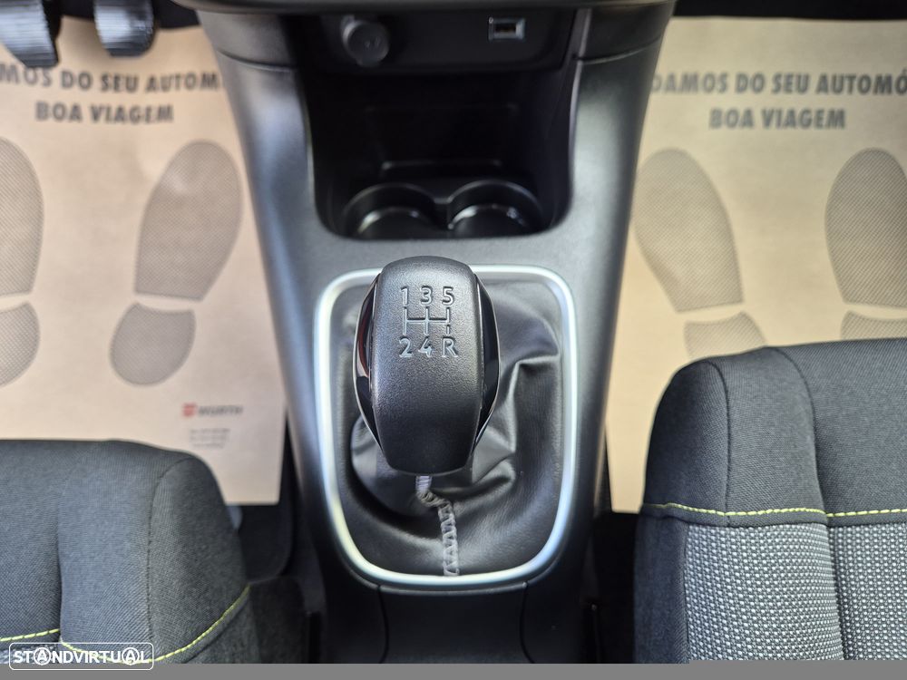 Citroën C3 1.2 PureTech Shine - 34