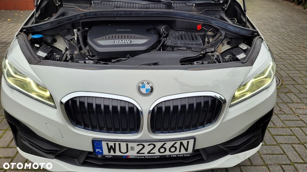 BMW Seria 2 218d Advantage - 12