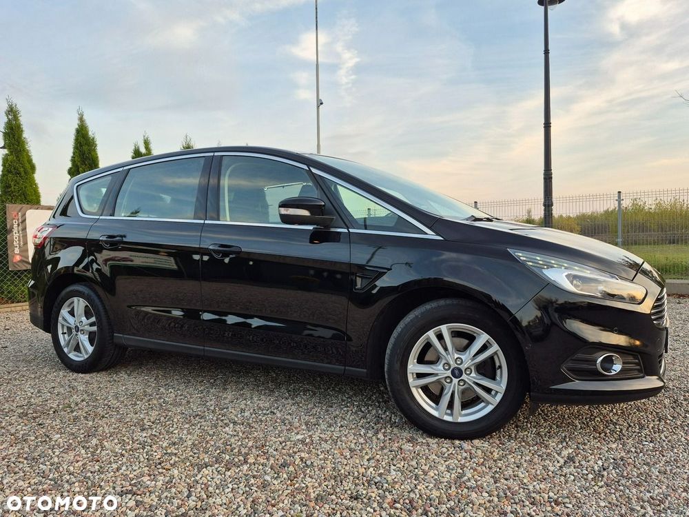 Ford S-Max - 16
