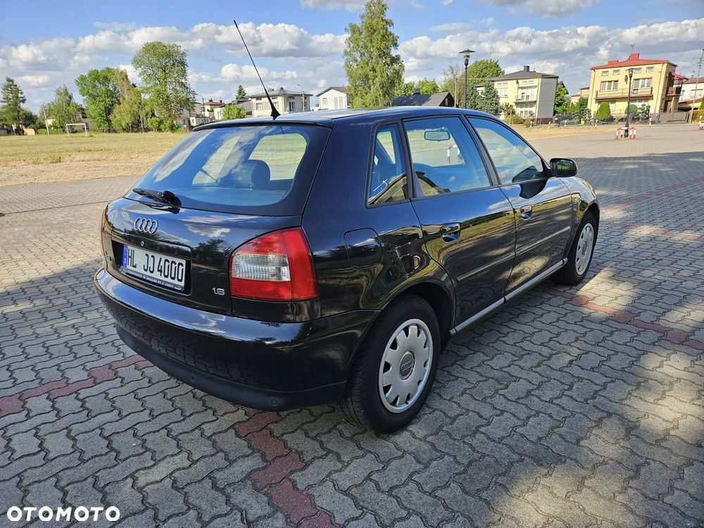 Audi A3 Sportback 1.6 Ambition - 3