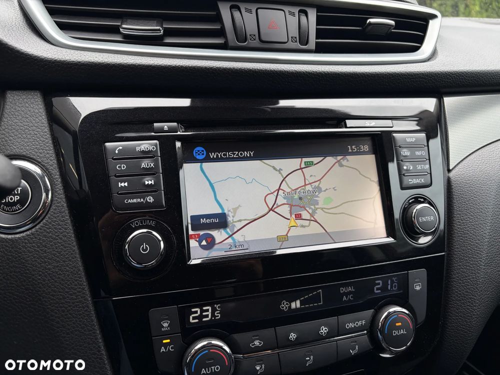 Nissan Qashqai 1.2 DIG-T N-Connecta EU6 - 25