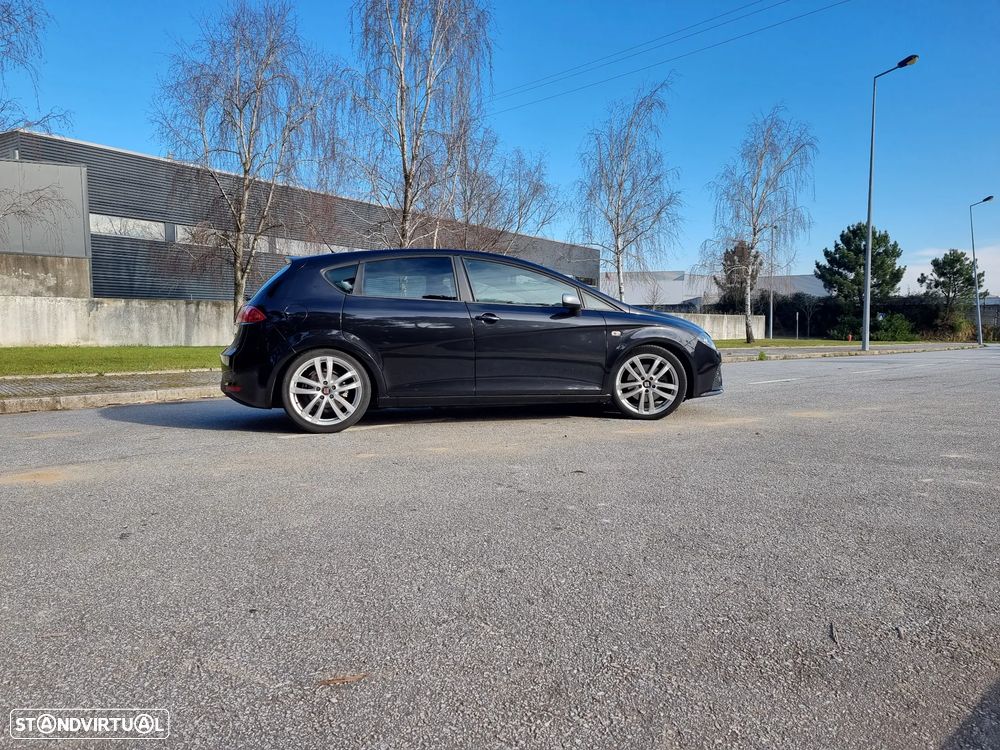 SEAT Leon 2.0 TDI FR - 11