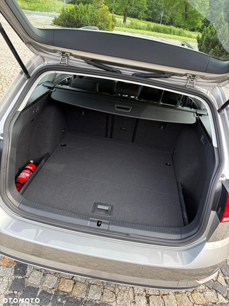Volkswagen Golf Variant 1.5 TSI BMT Comfortline - 27