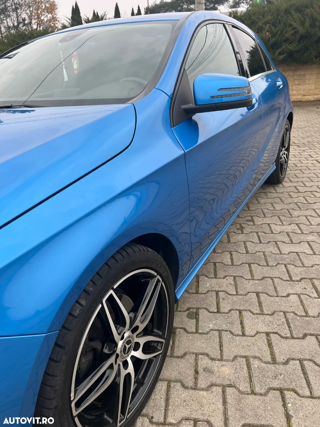 Mercedes-Benz A 180 - 9