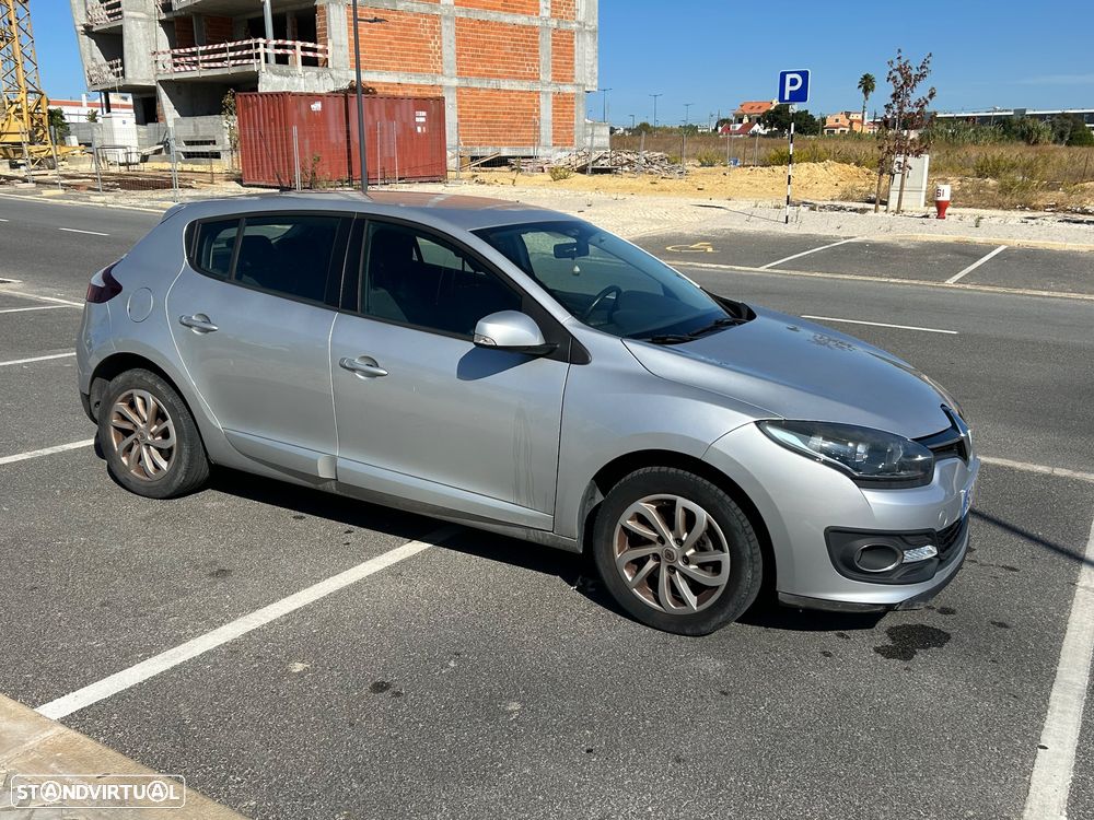 Renault Mégane 1.5 dCi Limited SS - 4