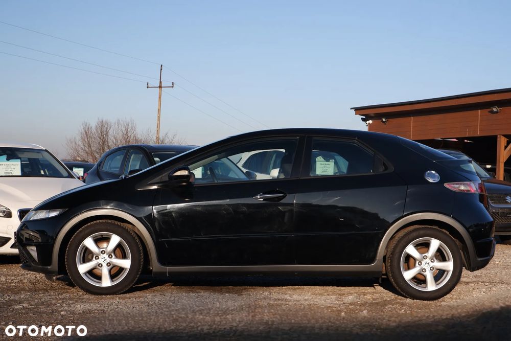 Honda Civic 1.4 i-VTEC Comfort - 34