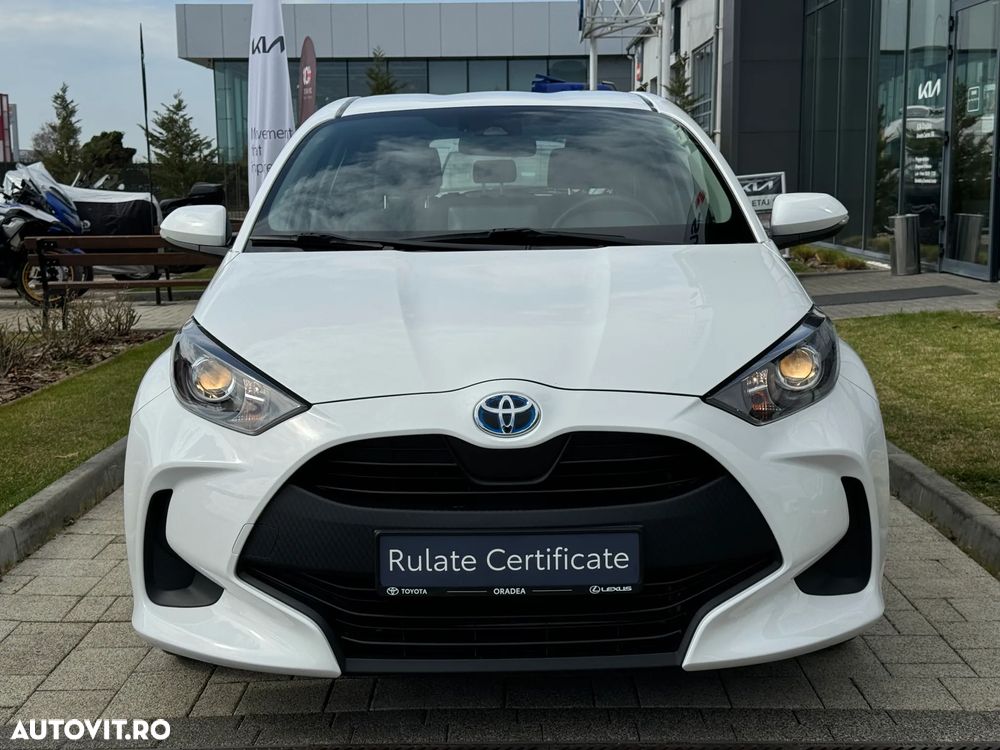 Toyota Yaris 1.5 VVT-i HSD Exclusive Style - 2