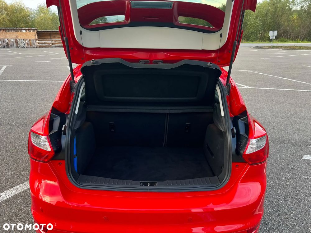 Ford Focus - 17