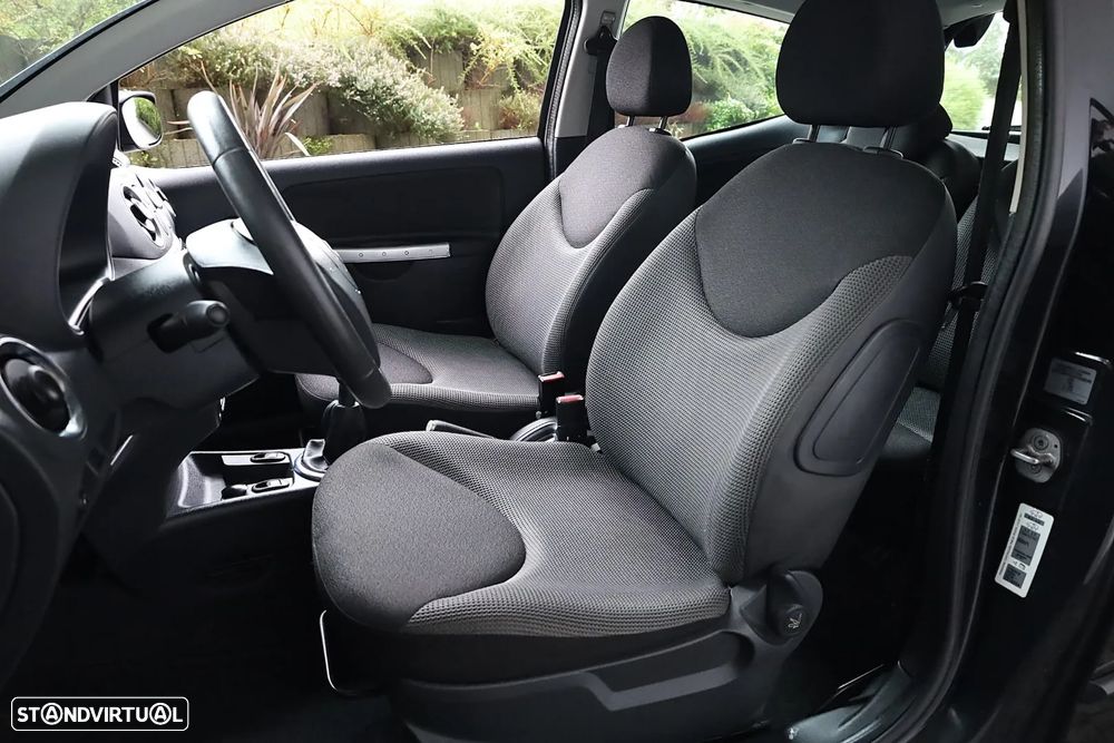 Citroën C2 1.1 RFM - 25