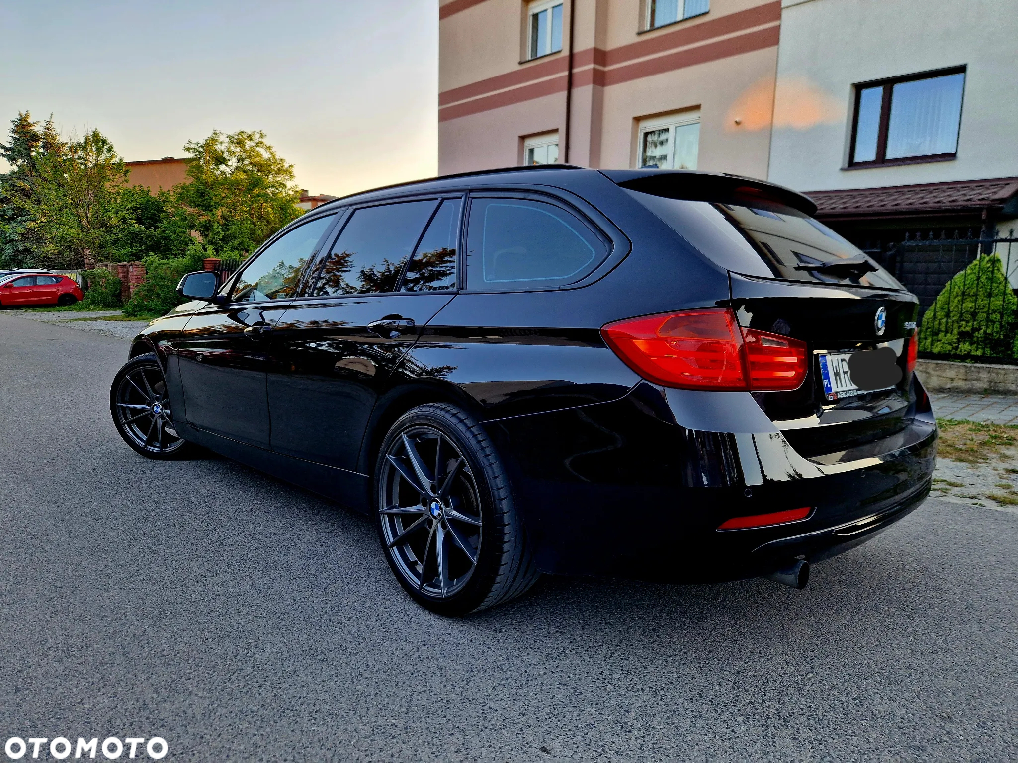 BMW Seria 3 320d Touring Sport Line - 36