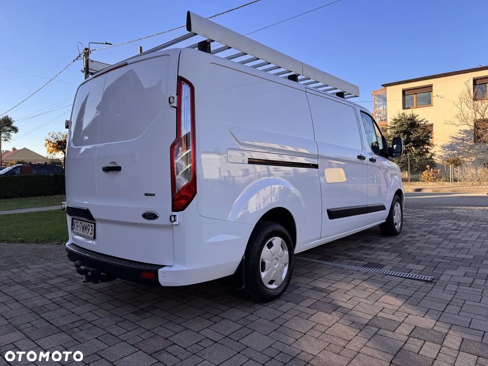 Ford TRANSIT CUSTOM - 19