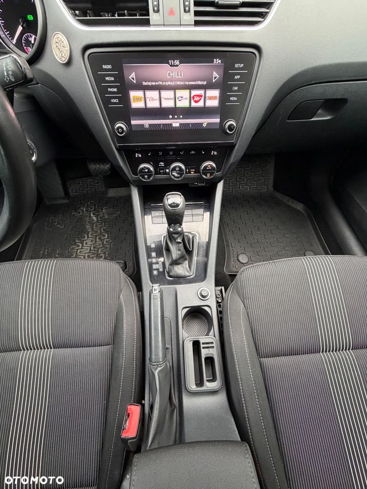 Skoda Octavia 2.0 TSI Style DSG - 12