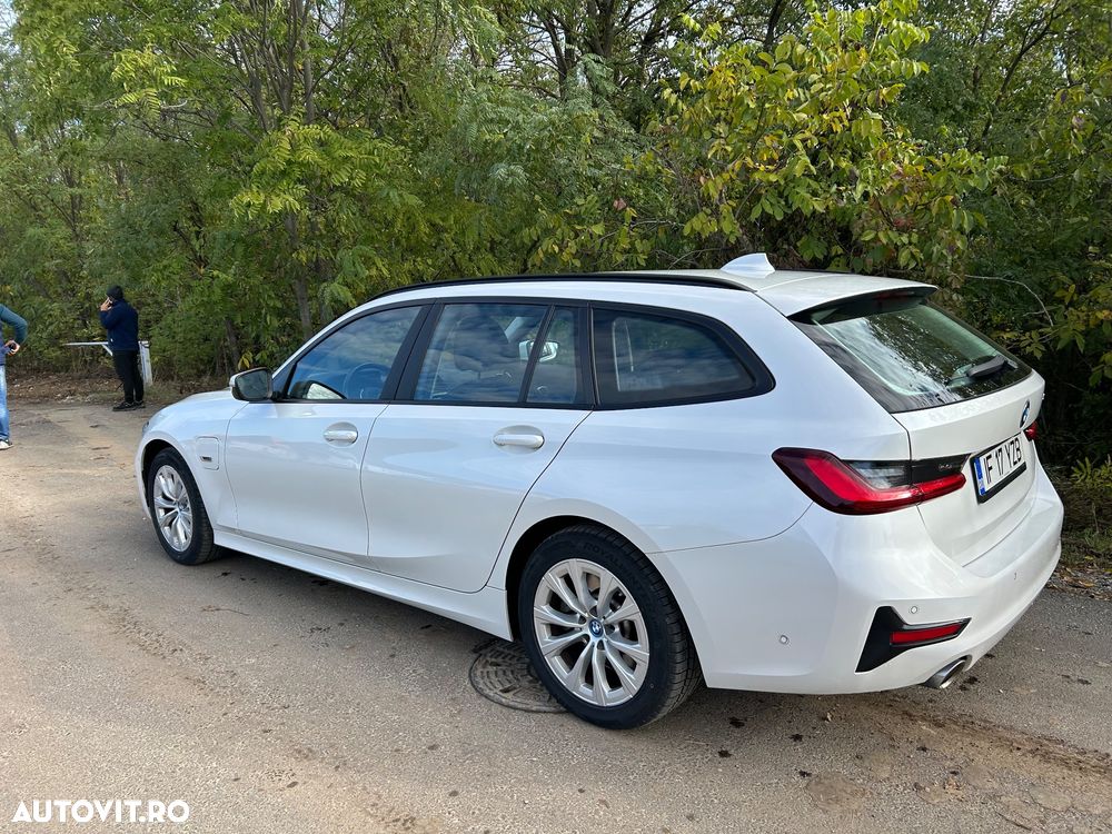 BMW Seria 3 320e Touring Aut. - 5
