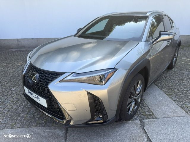 Lexus UX 250h - 9